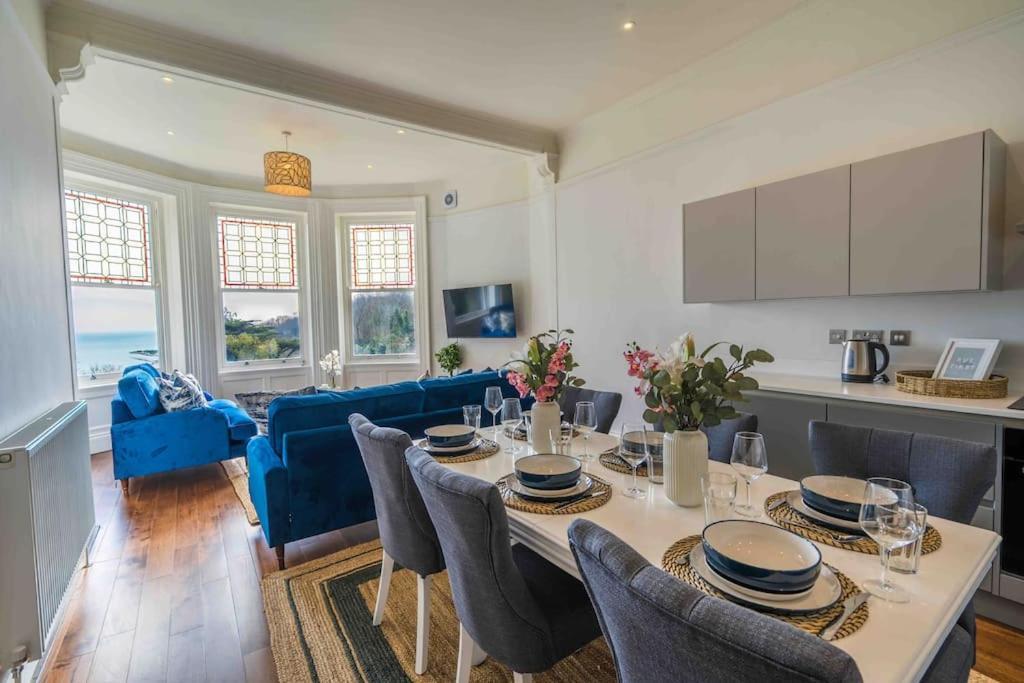 Beautiful Beach Side Apartment トーキー エクステリア 写真