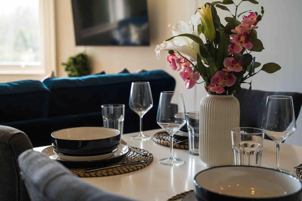Beautiful Beach Side Apartment トーキー エクステリア 写真