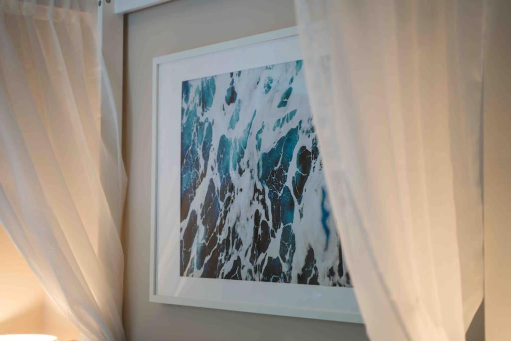 Beautiful Beach Side Apartment トーキー エクステリア 写真