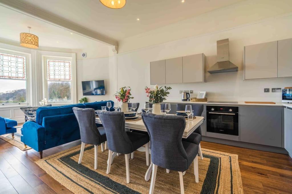 Beautiful Beach Side Apartment トーキー エクステリア 写真