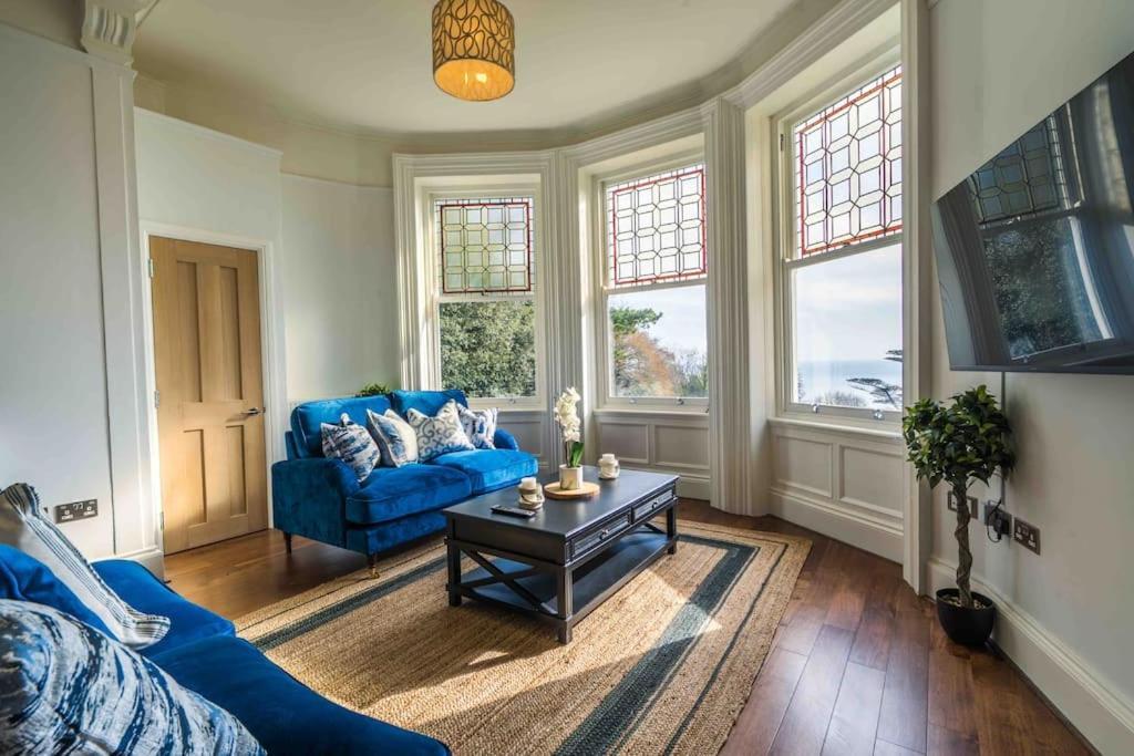 Beautiful Beach Side Apartment トーキー エクステリア 写真